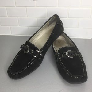 AK Anne Klein black suede loafer Akritch SZ 8